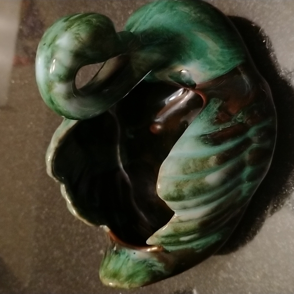 🌸Gorgeous set of Blue Mountain Pottery swan dishes🌺 - Picture 4 of 10